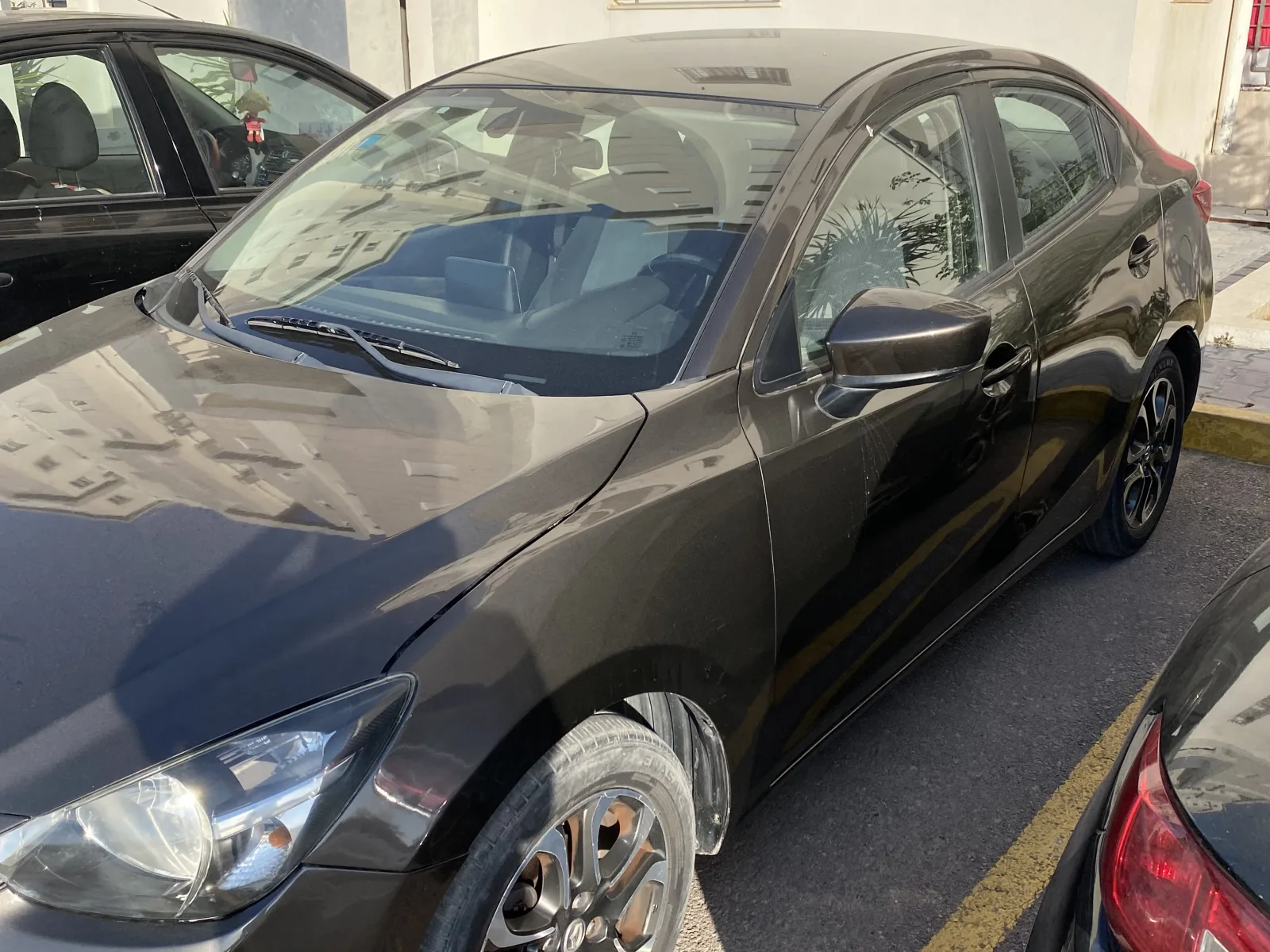Mazda 2 Sedan  2015