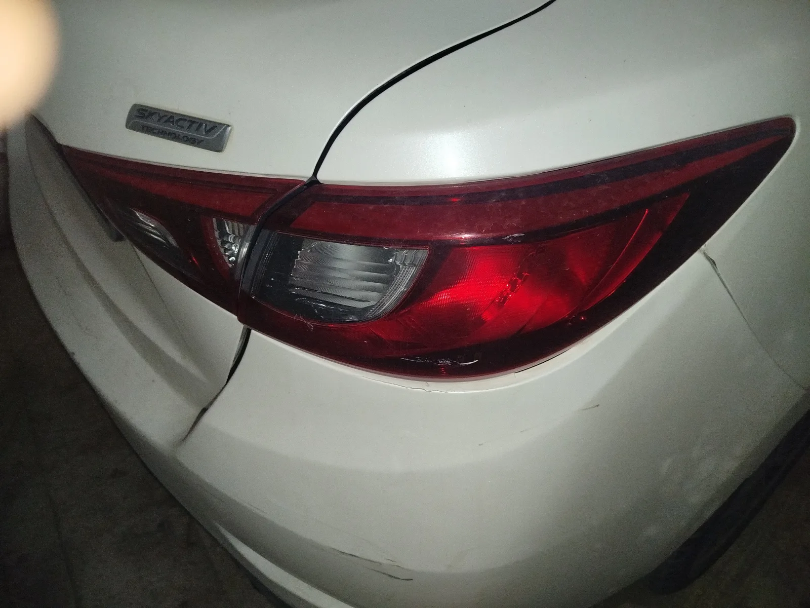 Mazda 2 Sedan  2016