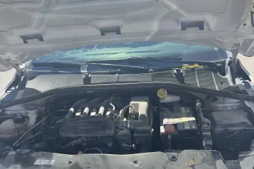 Peugeot 301  2015 4