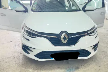 Renault Megane  2026 3