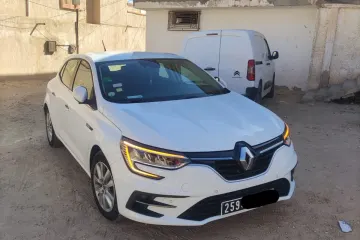 Renault Megane  2026 8